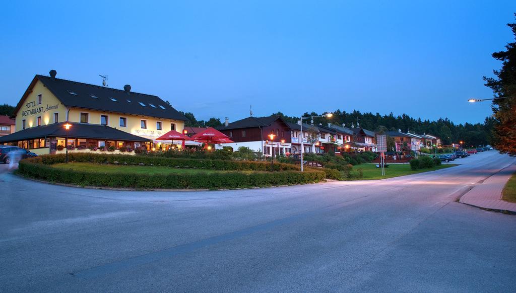 Hotel Admiral 리프노나드비타보브 외부 사진